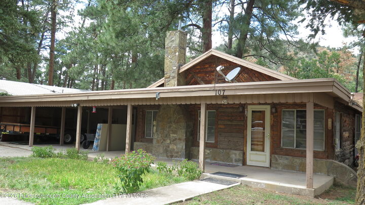 Property Photo:  107 Reese Drive  NM 88345 