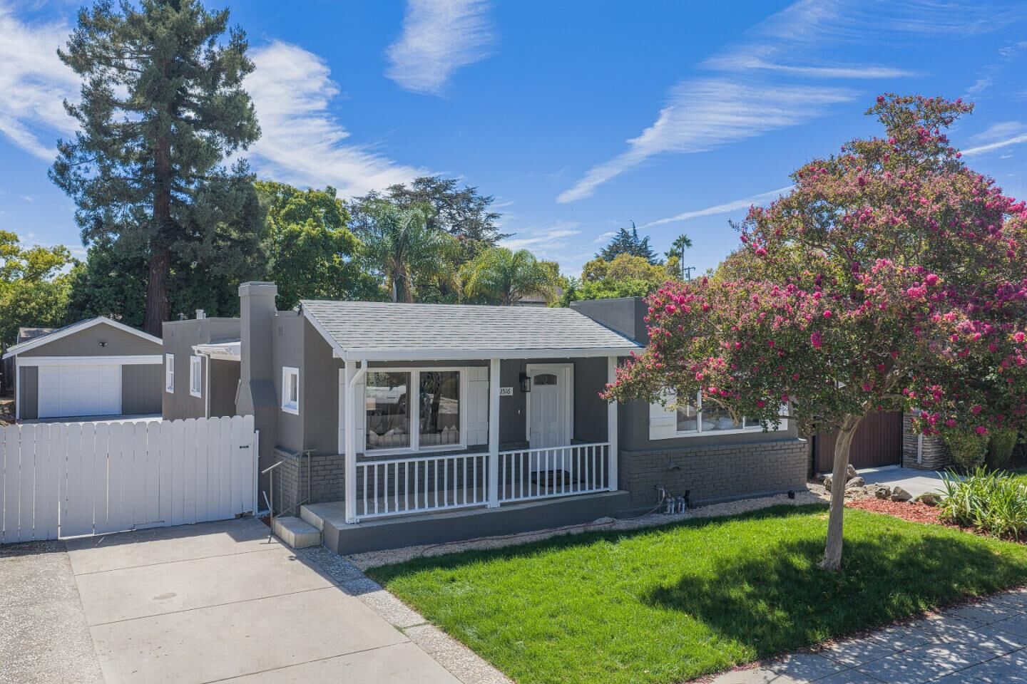 Property Photo: 1516 Hester Avenue CA 95126