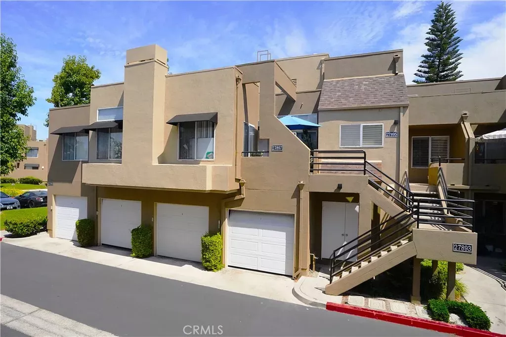 Property Photo:  27897 Cinnamon  CA 92691 