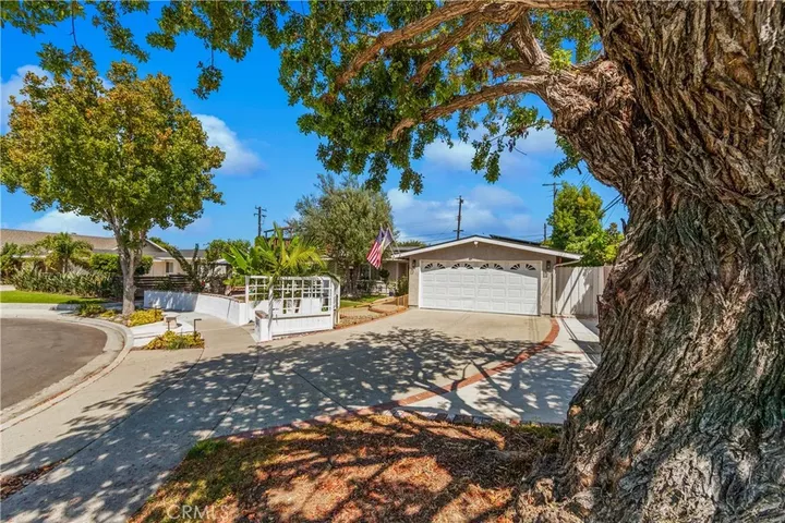 Property Photo:  2972 Teakwood Place  CA 92626 
