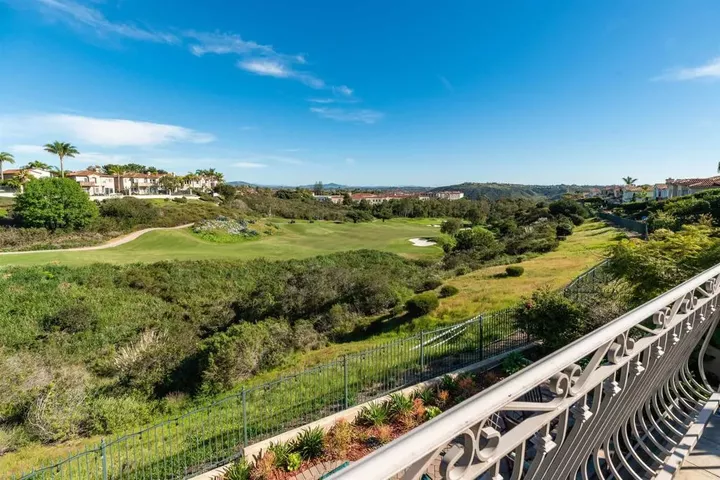 Property Photo:  7104 Aviara Drive  CA 92011 