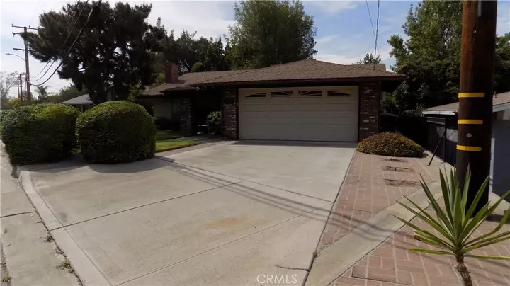 Property Photo:  1733 Bonita Vista  CA 92404 