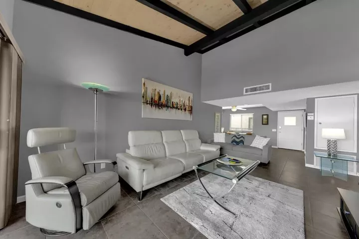 Property Photo:  1409 N Sunrise Way 55  CA 92262 