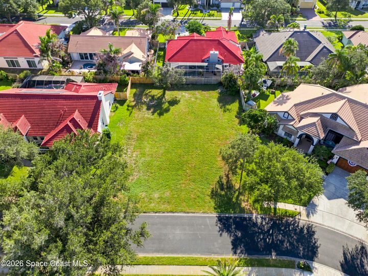 Property Photo: 565 Newport Drive FL 32903