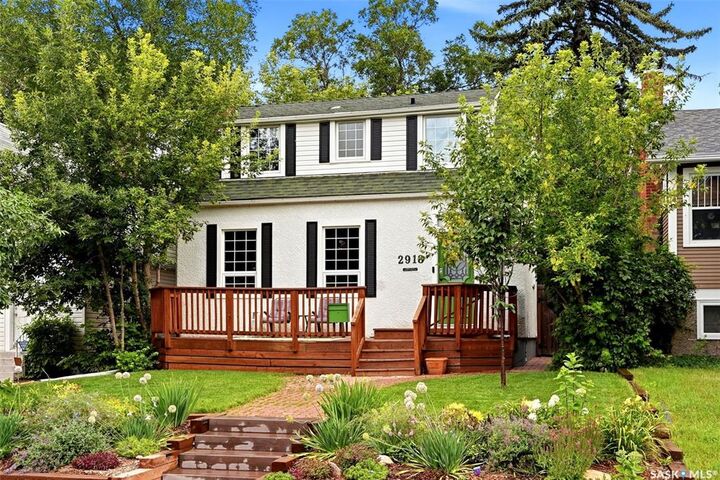 Property Photo: 2918 19th Avenue SK S4T 1X5
