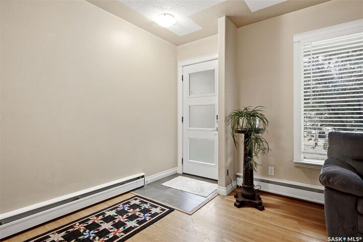 Property Photo: 5 Darke Crescent SK S4S 2W5