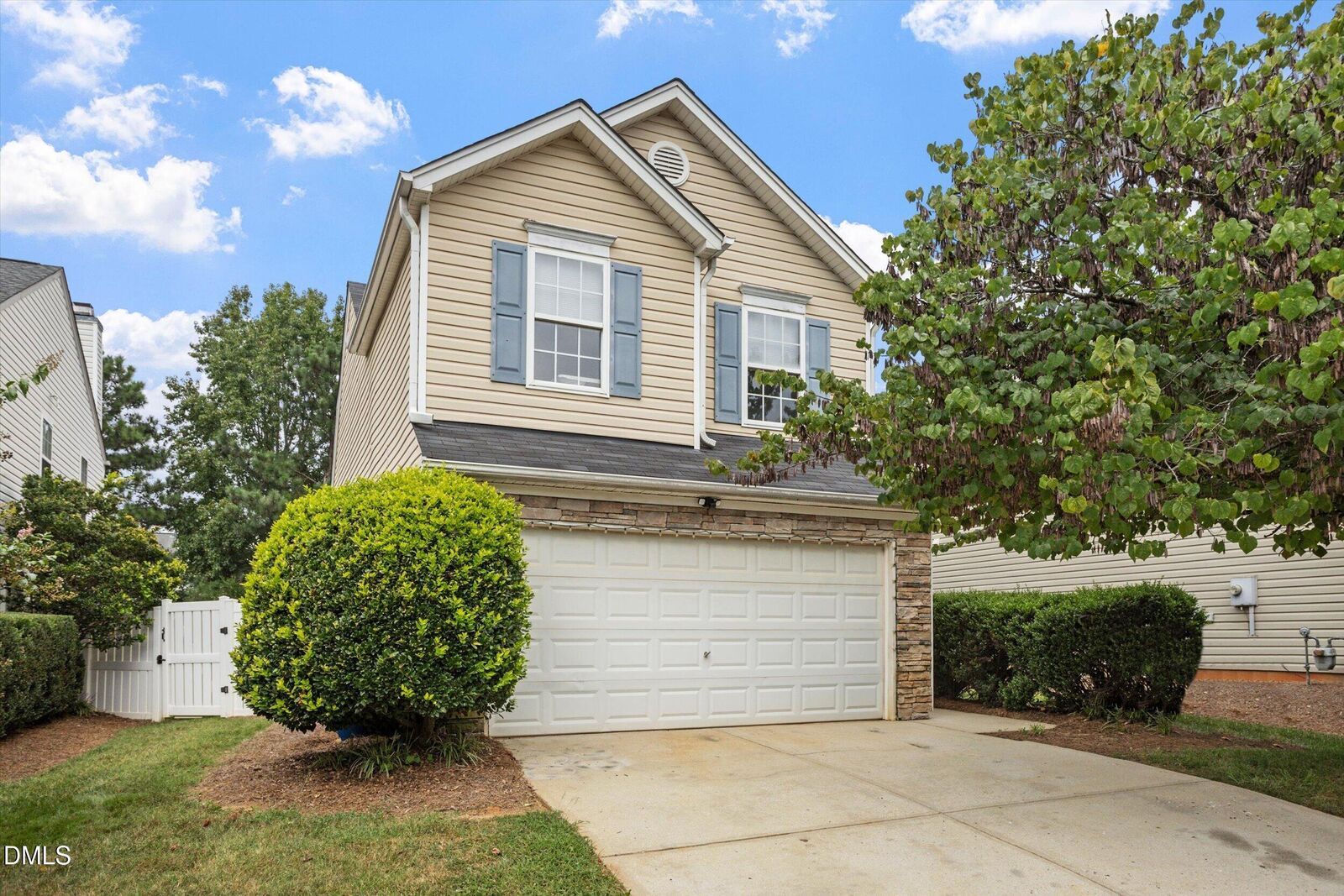 Property Photo:  11025 Feather Grass Lane  NC 27613 