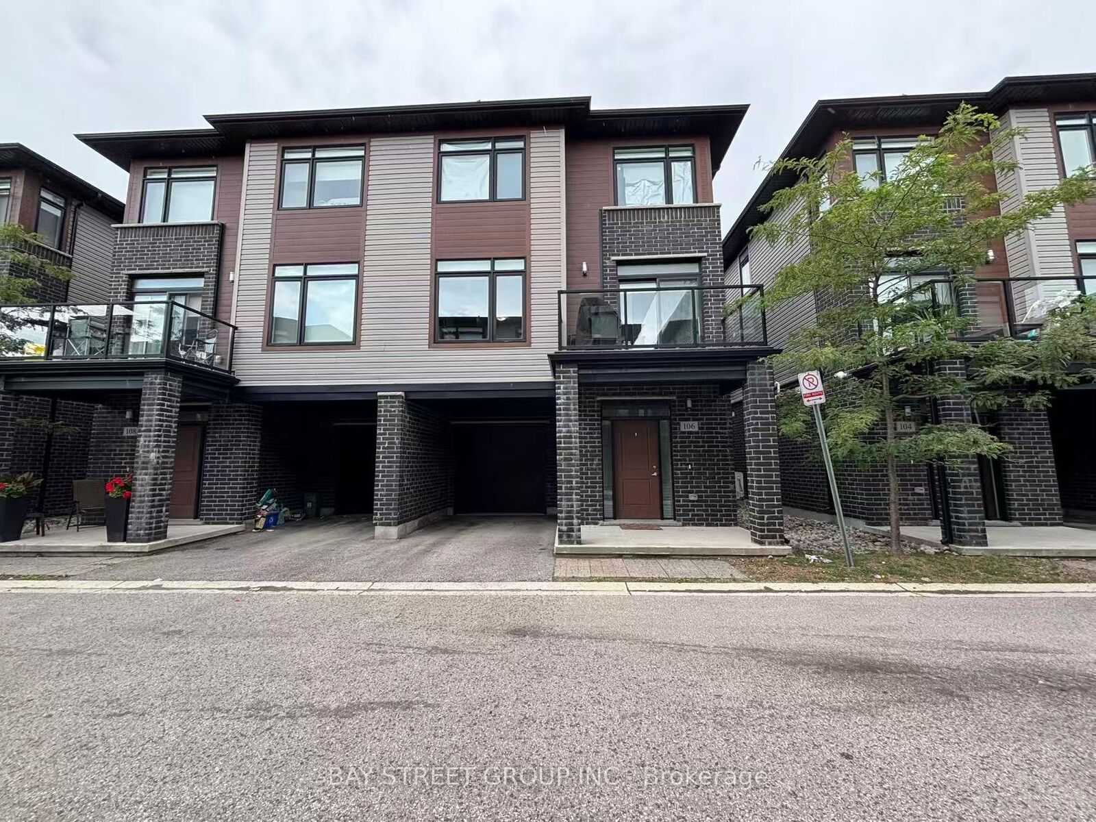 Property Photo:  3260 Singleton Avenue 106  ON N6L 0E7 