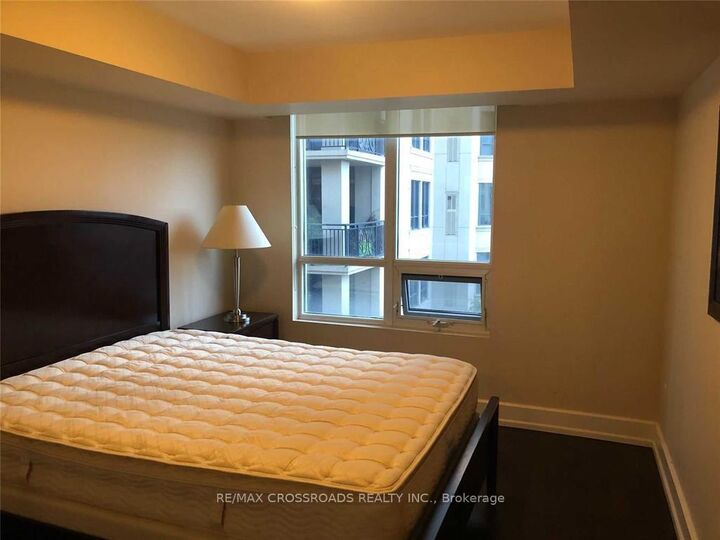 Property Photo: 650 Sheppard Avenue E 530 ON M2K 3E4
