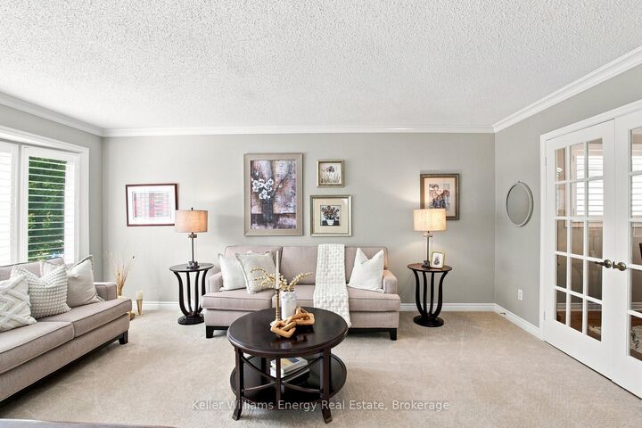 Property Photo: 30 Alderbrook Drive ON L1E 1Z6