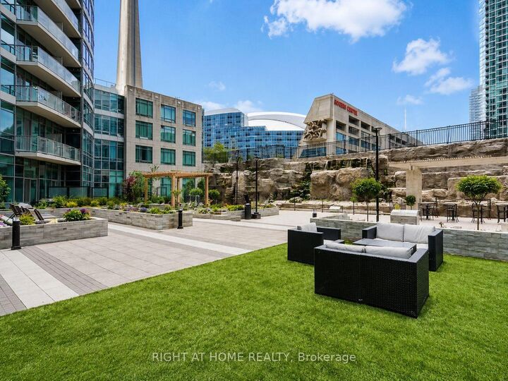 Property Photo: 361 Front Street W 3602 ON M5V 3R5