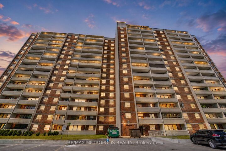 Property Photo: 301 Prudential Drive 407 ON M1P 4V3