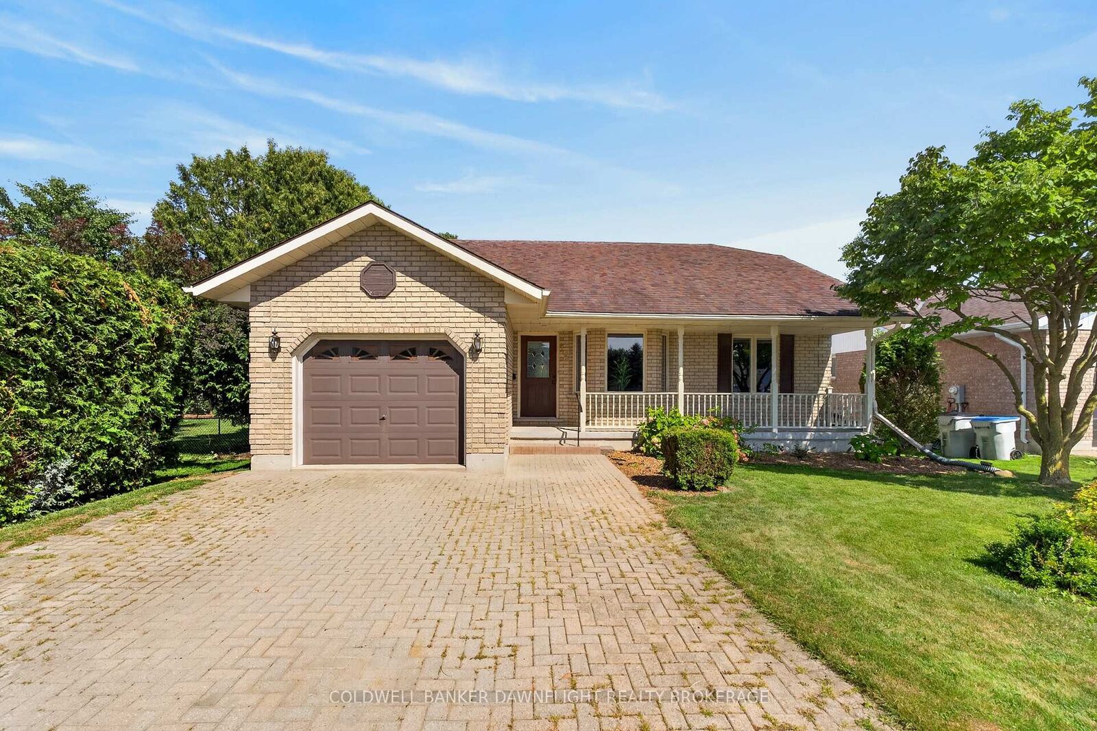 Property Photo:  14 Gregus Court  ON N0M 1S2 