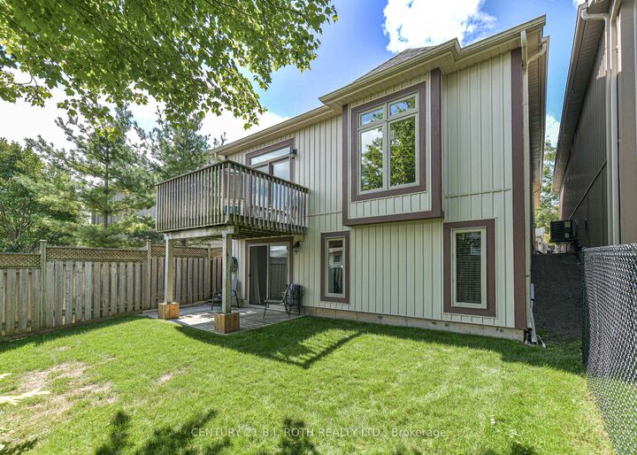 Property Photo: 10 Canterbury Circle ON L3V 0C9