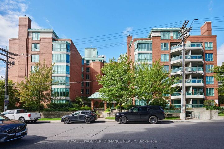 Property Photo: 540 Cambridge Street South Street S 408 ON K1S 5N3