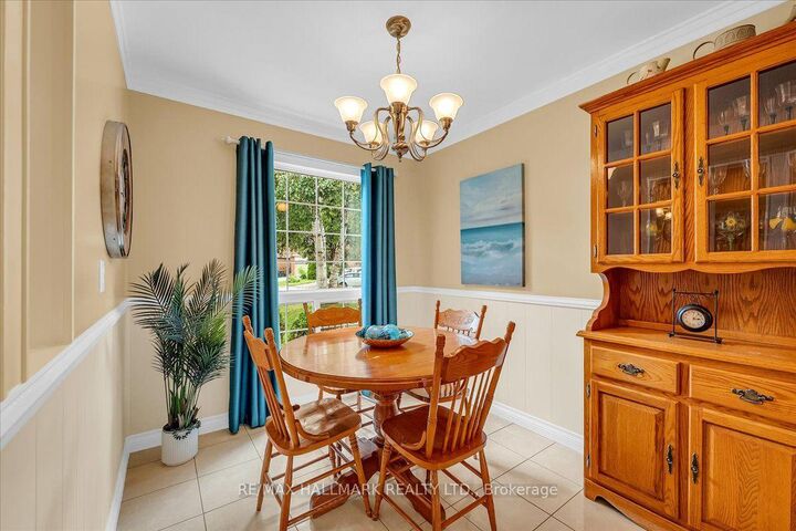 Property Photo: 102 Trewartha Crescent ON L6Z 1X4