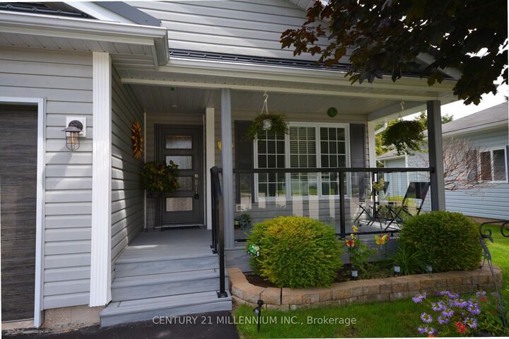 Property Photo:  70 Pennsylvania Ave N/A  ON L9Z 3A8 