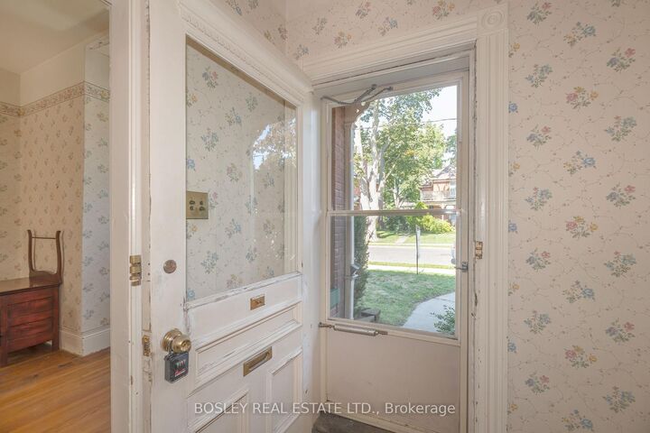 Property Photo: 71 King Street ON M9N 1L4