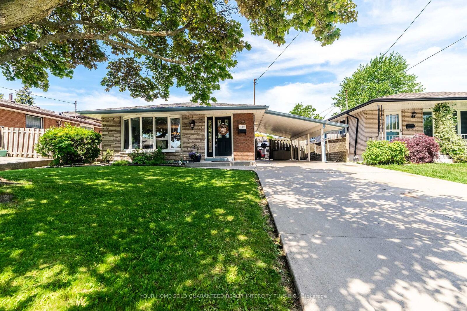 Property Photo:  130 Burrwood Drive  ON L9C 3T2 
