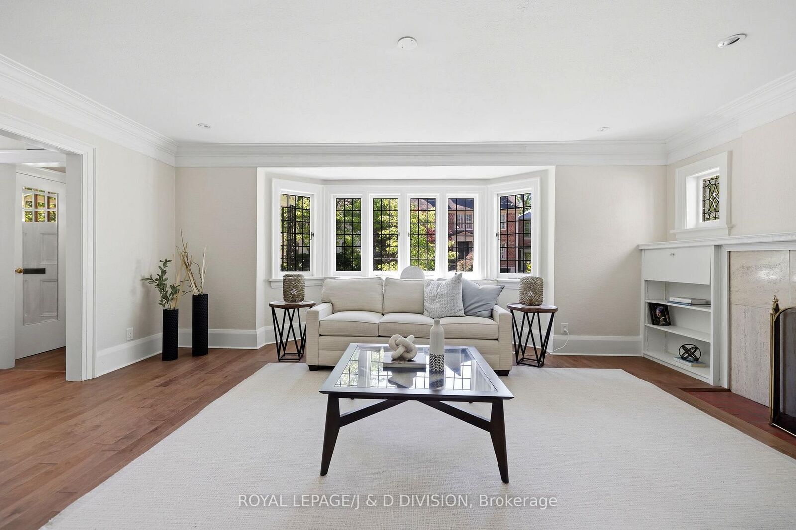 Property Photo: 102 Ridge Drive ON M4T 1B8