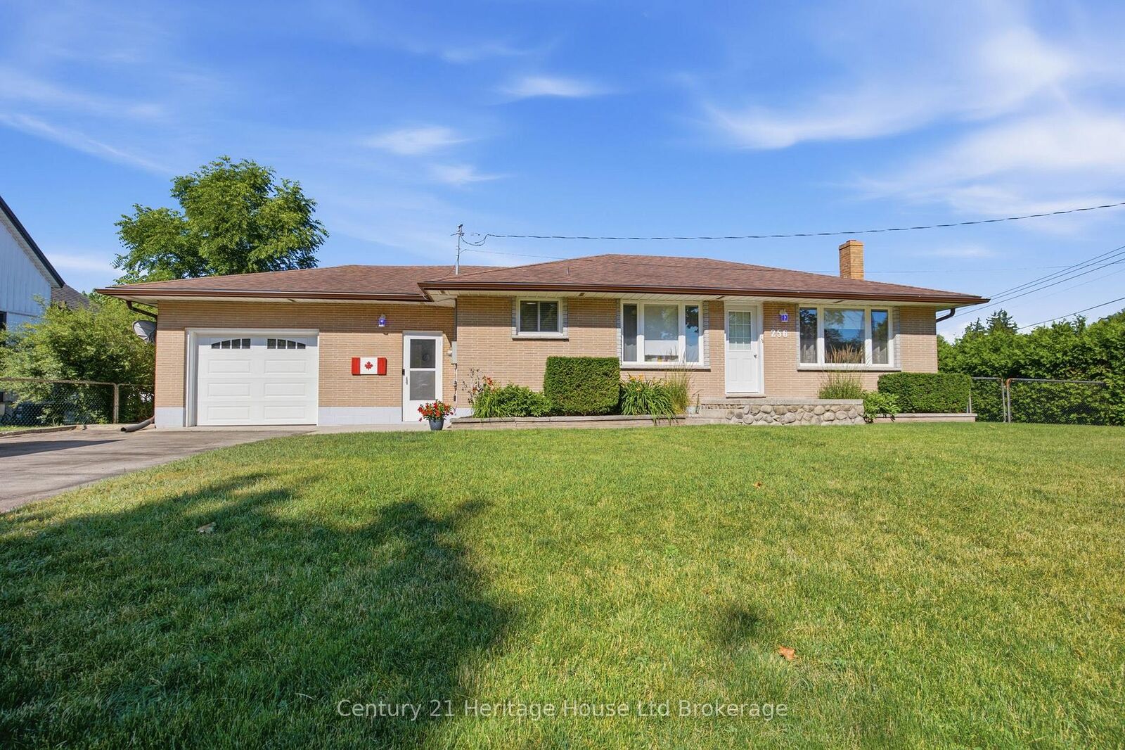 Property Photo:  256 Markwell Street  ON N4B 2R2 