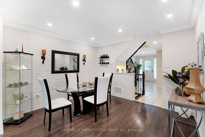 Property Photo: 12 Lothbury Drive ON L7A 4G7