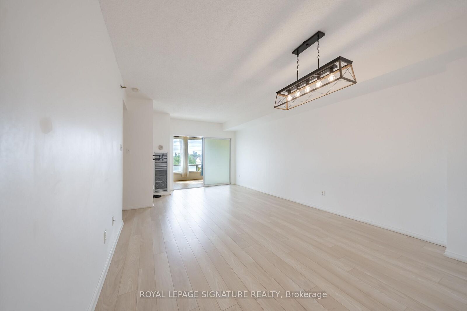Property Photo:  5800 Sheppard Avenue E 316  ON M1B 5J7 