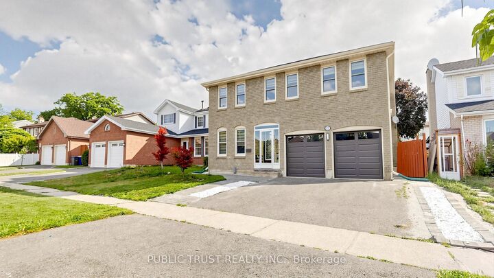 Property Photo: 27 Mackay Street S ON L6S 3P8