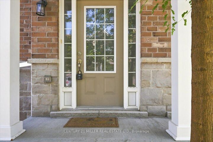 Property Photo: 90 Raymond Road 30 ON L9K 0J6