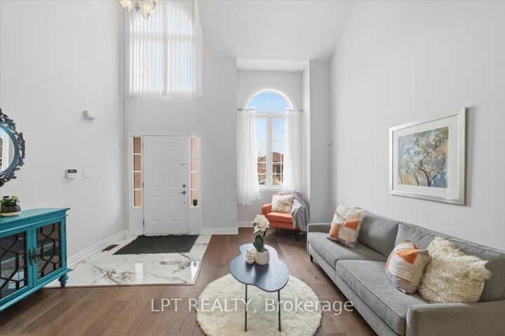 Property Photo: 48 Nashville Circle ON L8G 5H2