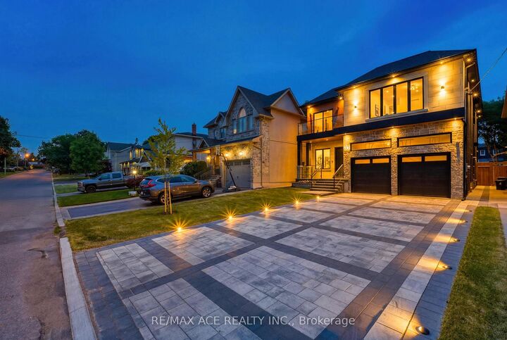 Property Photo: 61 Harewood Avenue ON M1M 2R4