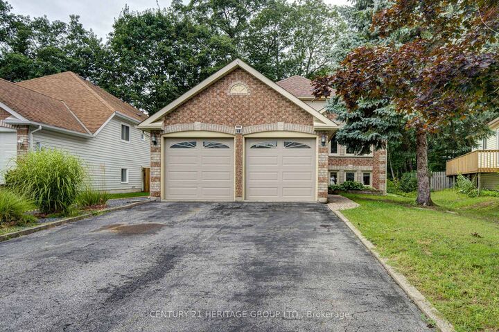 68 Dyer Drive — photo 1