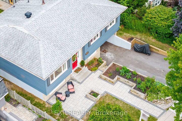 Property Photo: 127 Acton Boulevard ON L7J 2S4
