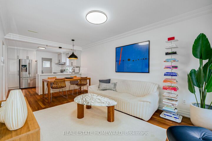 Property Photo: 35 Memorial Park Avenue ON M4J 2J7