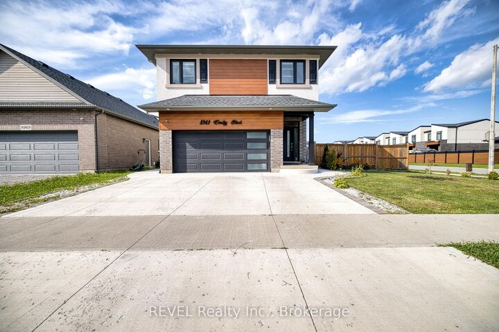 Property Photo: 8961 Emily Boulevard ON L2H 3T1