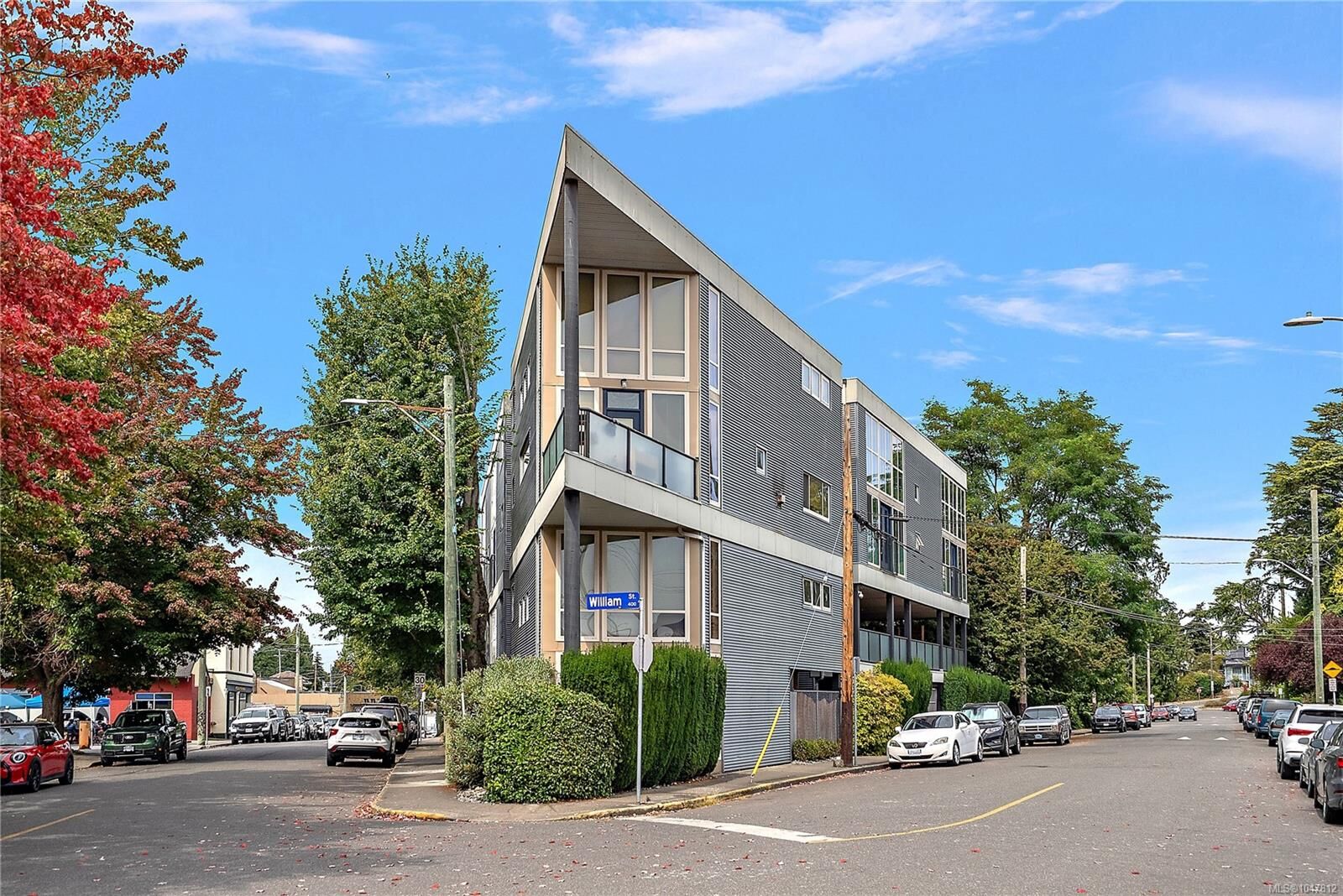 Property Photo:  407 William St #7  BC V8S 2P5 