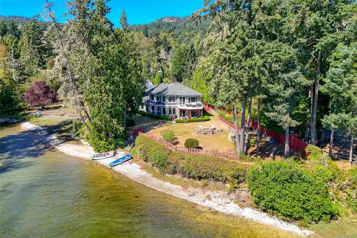 Property Photo: 5469 Sooke Rd BC V0S 1N0