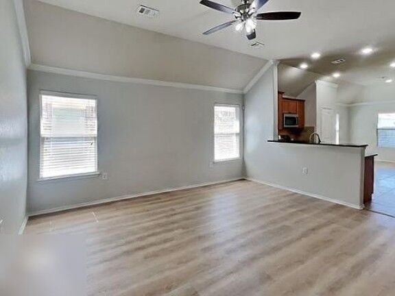 Property Photo: 5833 Zachary Scott Street TX 78747