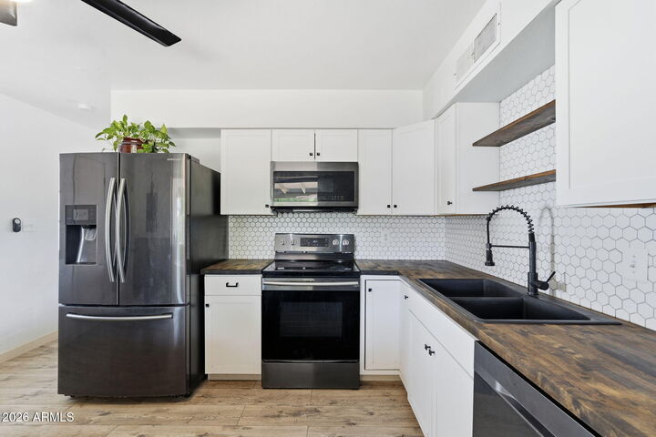 Property Photo:  248 S 95th Place  AZ 85224 