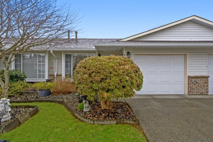 18960 Advent Road 7 — photo 1