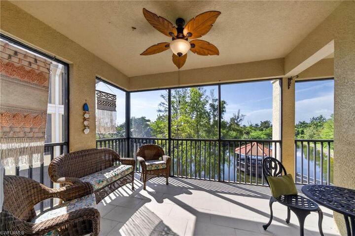 Property Photo:  10041 Lake Cove Dr 202  FL 33908 