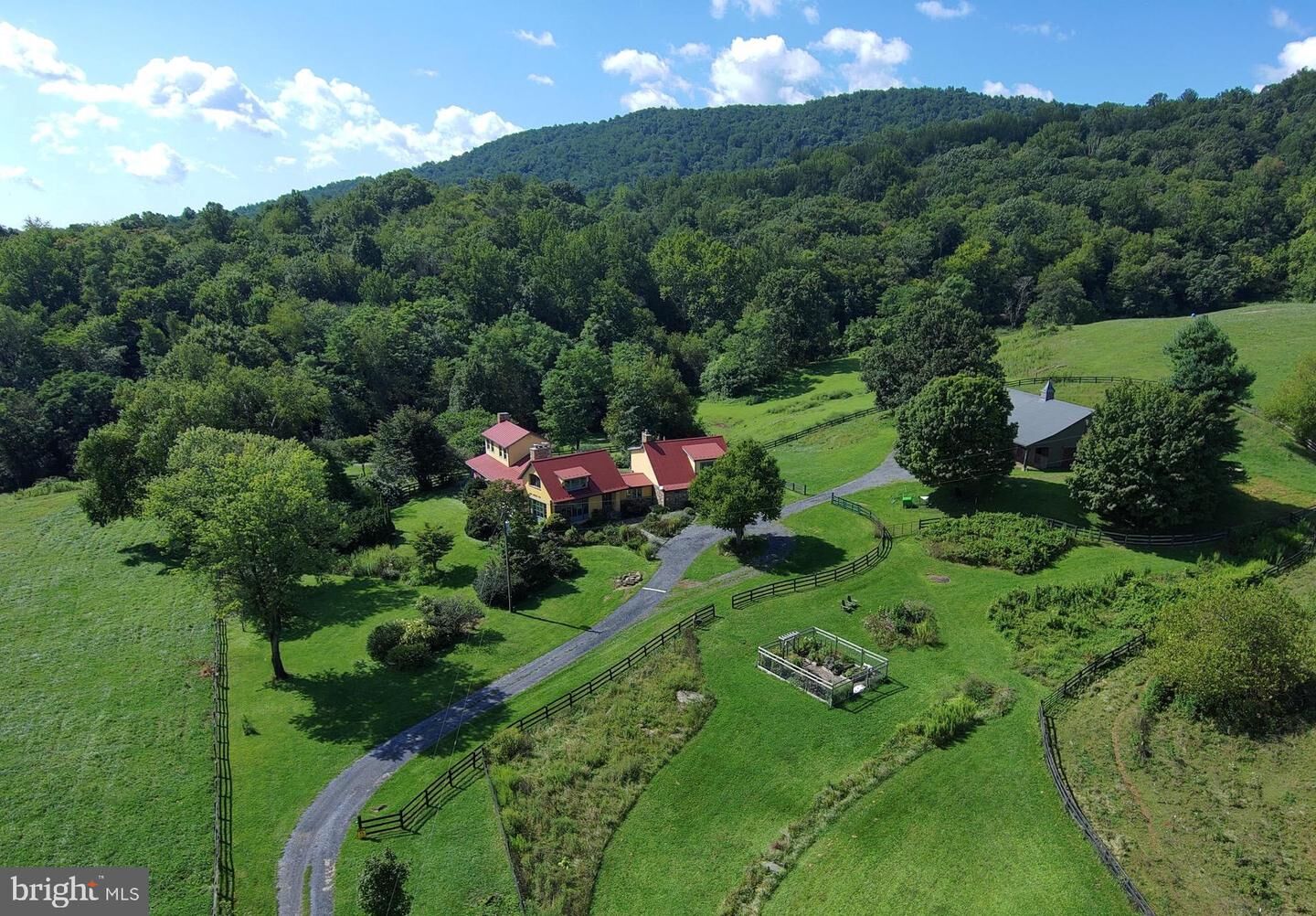 Property Photo: 1983 Misty Meadows Lane VA 22643