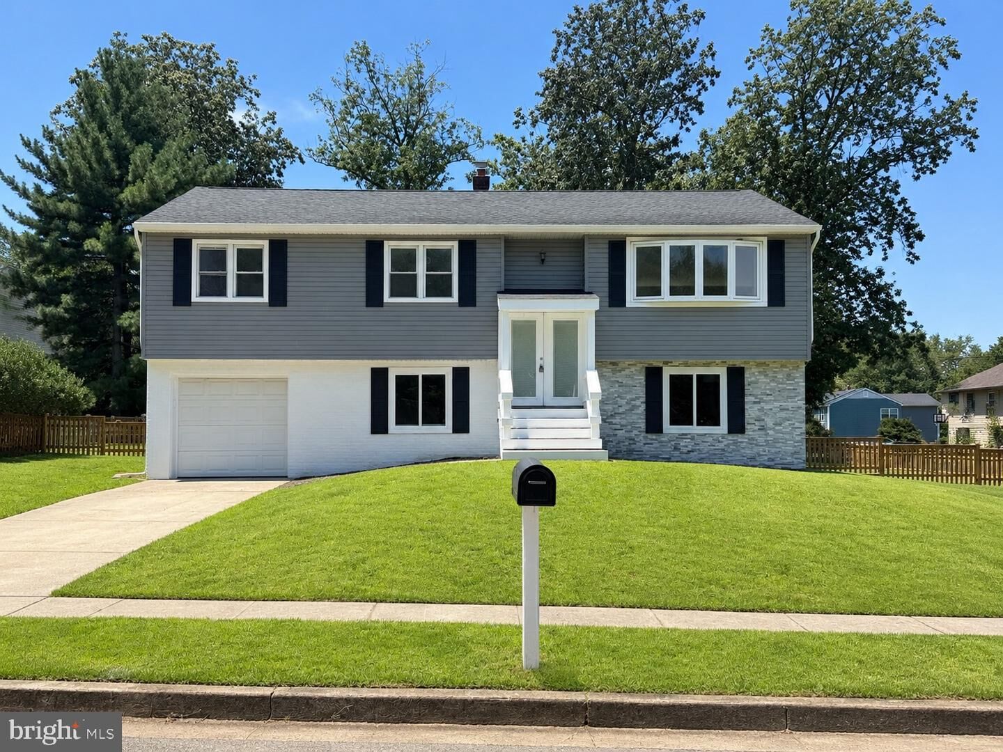 Property Photo:  1 Beechwood Street  NJ 08012 