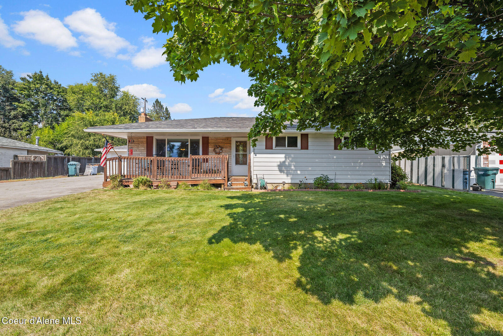 Property Photo: 316 W Montgomery Pl ID 83854