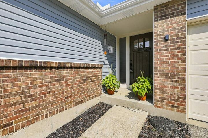 Property Photo:  98 Waxwing Drive  OH 45236 