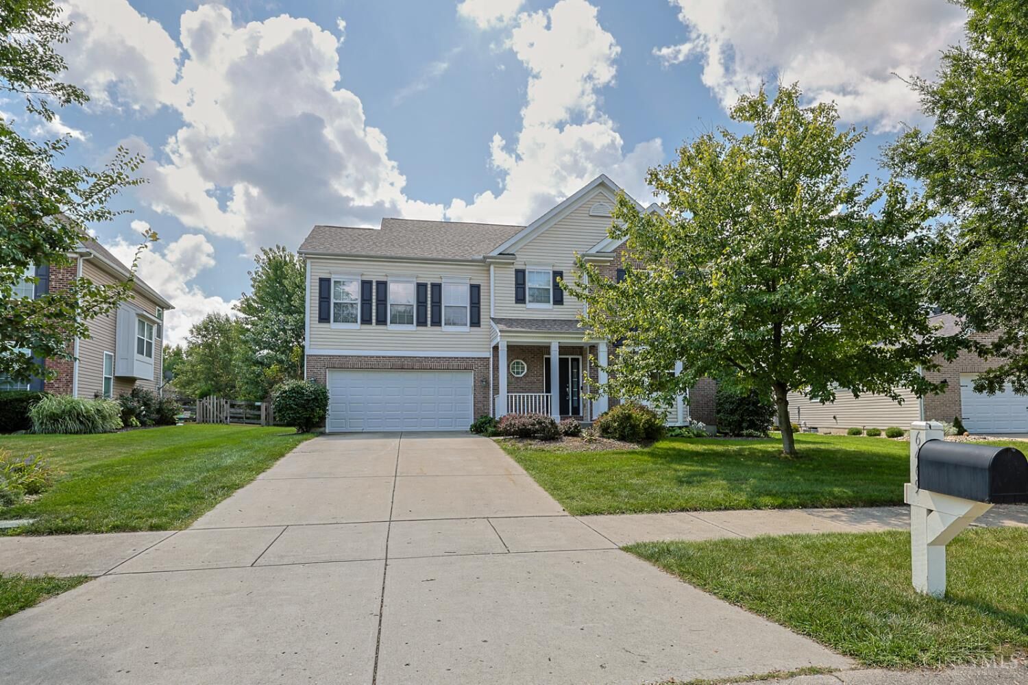 Property Photo: 6469 Hampshire Trail OH 45044