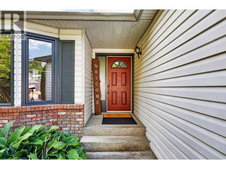 Property Photo: 2054 Aster Road BC V1V 1P4