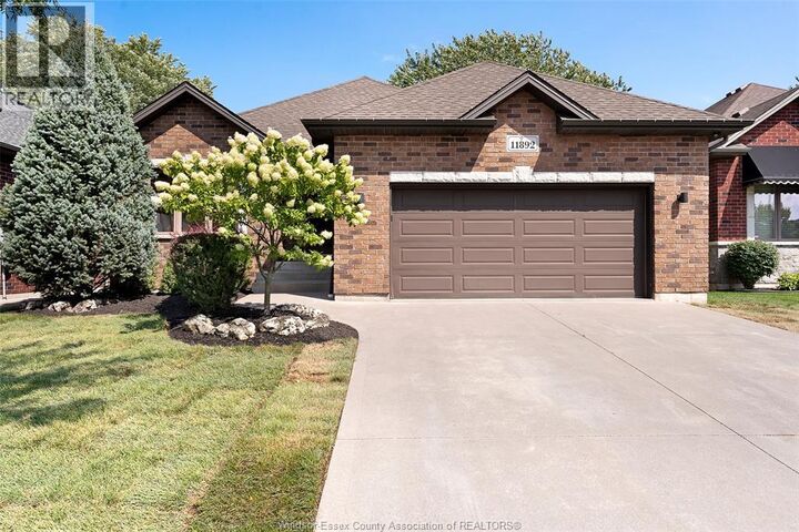 Property Photo:  11892 Boulder Crescent  ON N8P 1Z4 