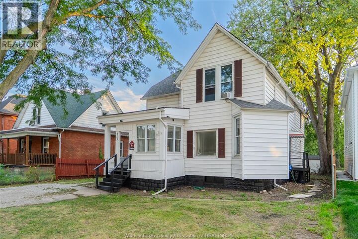 Property Photo:  523 Caron Avenue  ON N8T 1C1 