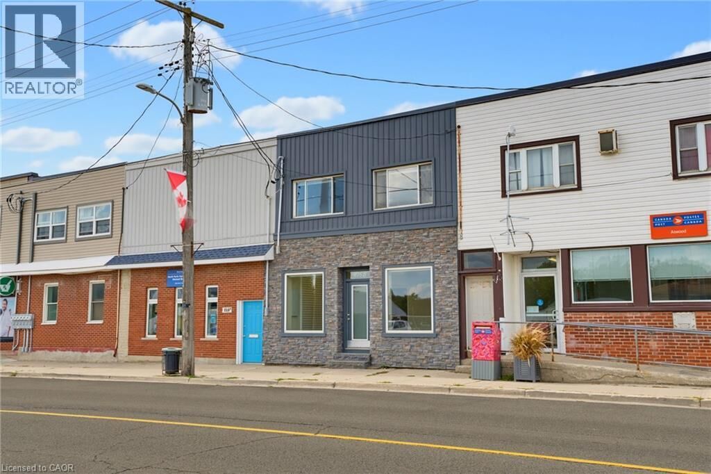 Property Photo:  216 Main Street  ON N0G 1B0 